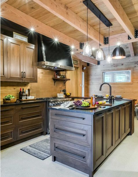 Rebel-LeMag-deco-bcbg